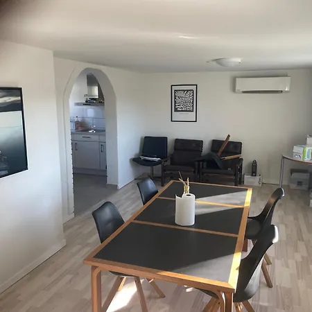Villa Fully Equipped House For Short And Long Term *